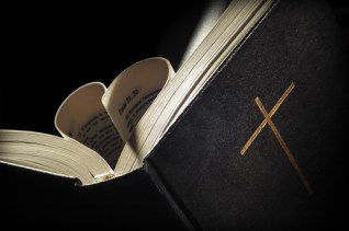 heart_bible_god_739386149