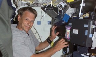 Piers Sellers aboard the International Space Station
